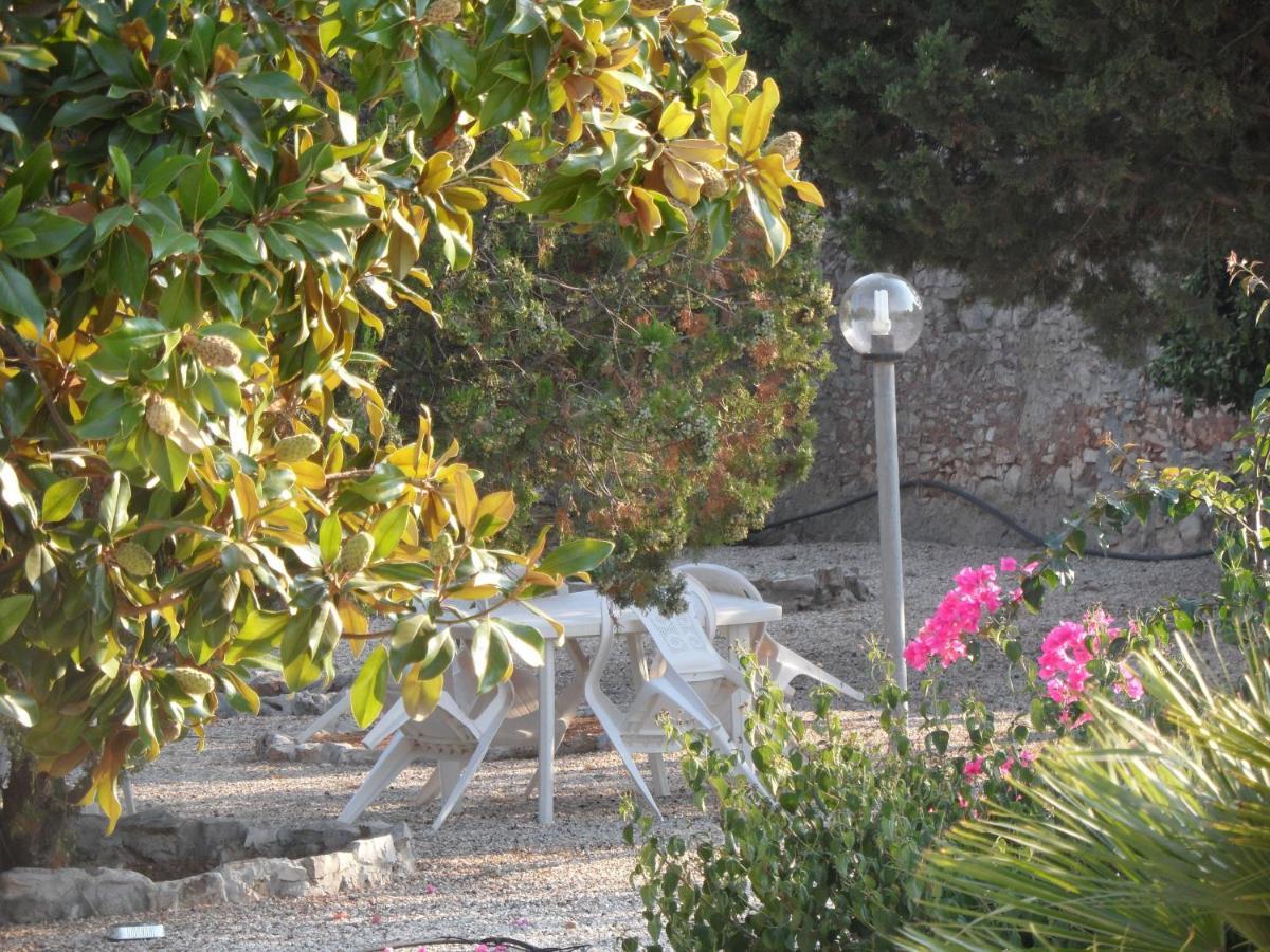 Azienda Agrituristica Masseria Campi San Vito dei Normanni Luaran gambar